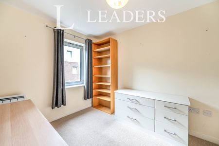 2 bedroom apartment to rent Unicorn House, Cross Street, Portsmouth, PO1 - Photo 4