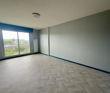 Location Appartement 3 pièces 70m² EU 76260 - Photo 1