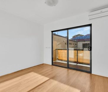 Nead and Low Maintenance Living in Prime Magill - Photo 5