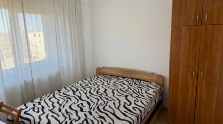 Dacia apartament 57 mp, 3 camere, decomandat, de inchiriat, Coliba Moldovenlior, Cod 162634 - Photo 2