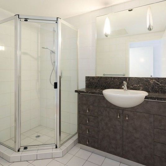 2x Apartments Available 1x Unfurnished 1x Furnished Apartment Resort Living at The River Gallery: Breaklease - Photo 1