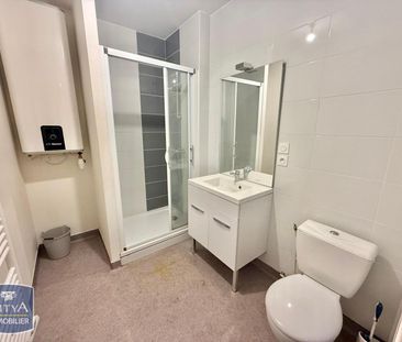Location Appartement 2 pièces 39m² ST ETIENNE 42000 - Photo 4