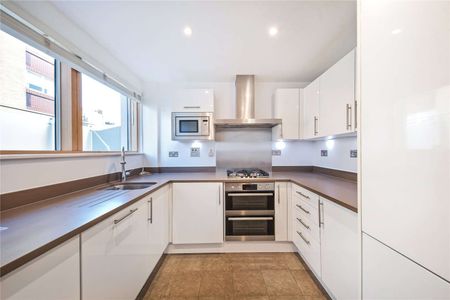 A beautifully presented lateral apartment in a desirable location near the amenities of Lowndes Street and Motcomb Street. - Photo 5