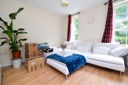 Ash apartments, Chaloner Green, Wakefield - Photo 2