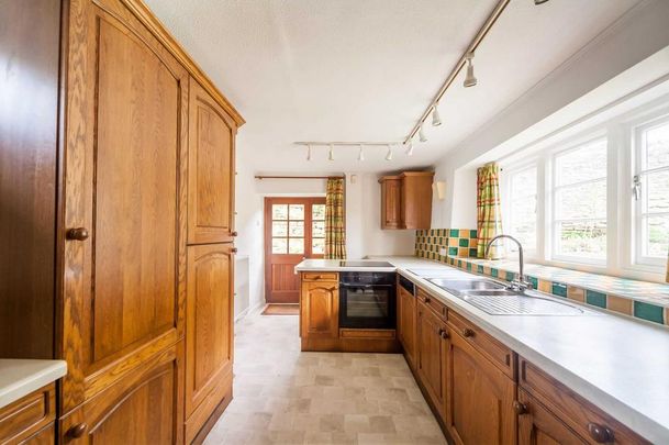 2 bedroom house to rent - Photo 1