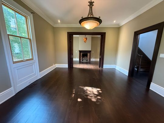 For Lease - 306 Seaton Street, Toronto, Ontario - Photo 1