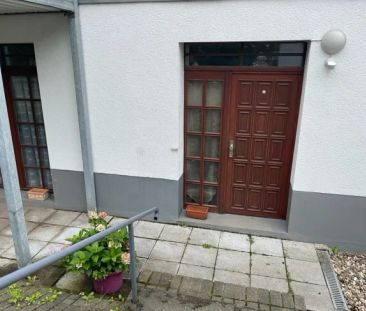 Kleines Appartement im Erdgeschoss -eigener Eingang- mit Stellplatz in 47229 Duisburg-Friemersheim - Photo 5