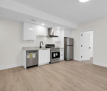 For Lease - 547 Mutual Street, Overbrook - Castleheights and Area, ... - Photo 3