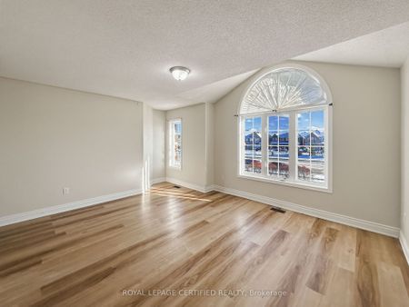 For Lease - 45 Alice Springs Crescent, Brampton, Ontario - Photo 5