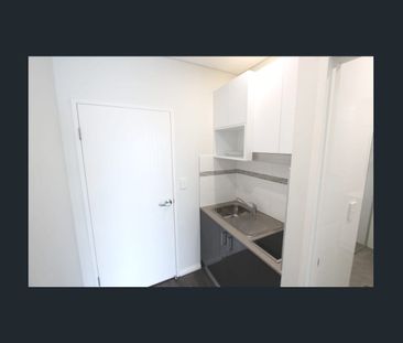 Modern Urban Apartment in the Heart of Liverpool! - Photo 2