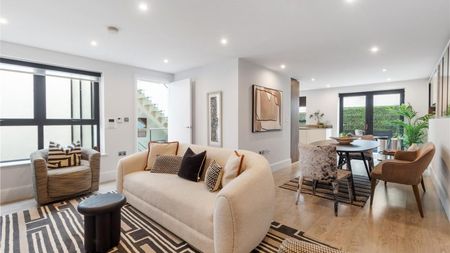 Boundary Road, St Johns Wood, London, NW8 - Photo 2