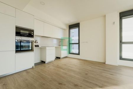 3 bedroom luxury Flat for rent in Badalona, Catalonia - Foto 2