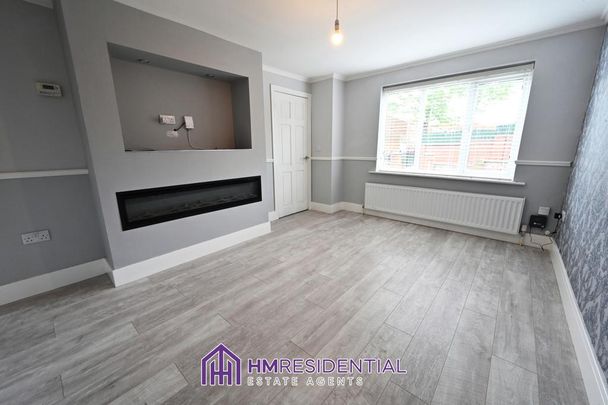 2 bedroom end of terrace house to rent - Photo 1
