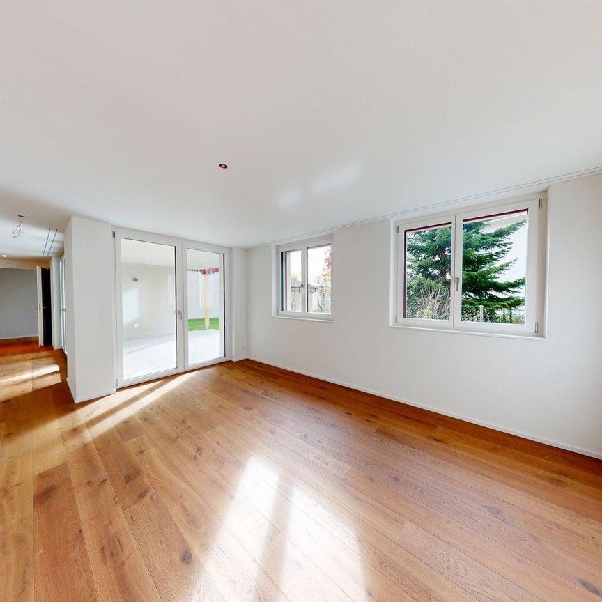 Im Herzen von Volketswil – moderne 5.5-Zimmer-Gartenwohnung - Foto 1