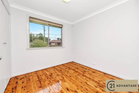 Modern 3-Bedroom Home in a Prime Wentworthville Location - Photo 4