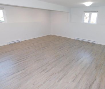 FOR RENT – 26 Highland Crescent, Dartmouth, Nova Scotia - Photo 6
