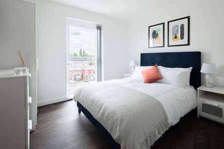 Dale House, London Road, Hazel Grove, Stockport, SK7 - Photo 4