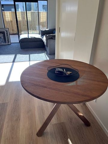 Modern 2BR Townhouse - Wainuiomata - Photo 2