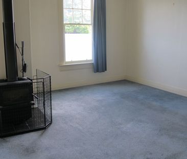 37 Macandrew Road, South Dunedin - Photo 5