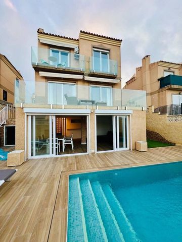 Luxury 3 room Detached House for rent in la Nucia, Valencia - Photo 3