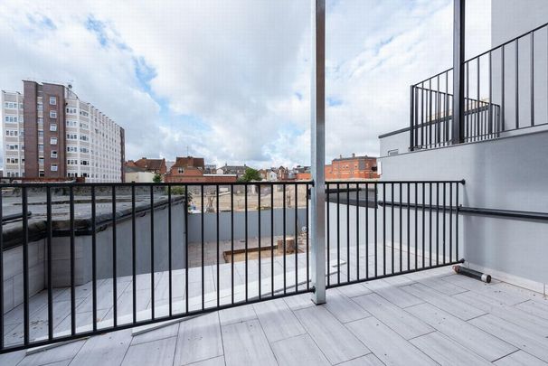 2 bedroom apartment to rent - Photo 1