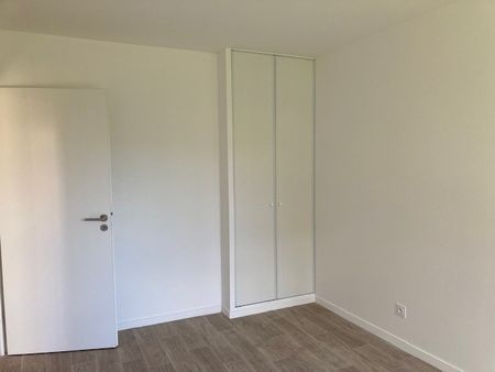 Location Appartement 2 pièces 40m² CORMELLES LE ROYAL 14123 - Photo 5