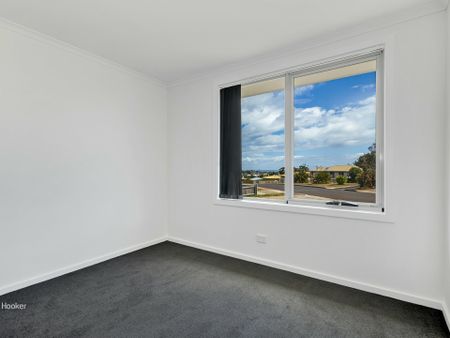 5 Canning Drive, EAST DEVONPORT - Photo 3