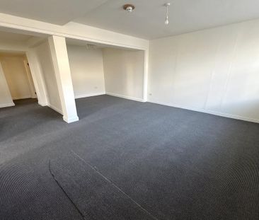 1 bedroom ground floor flat to rent - Photo 1