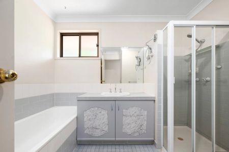 Convenient Living in Everton Park – 2 Bedroom Townhouse - Photo 5