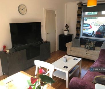 1 bedroom in a house share to rent - Photo 2