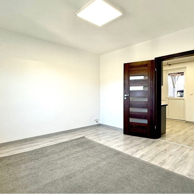 Duża kawalerka w Kamienicy - Photo 1