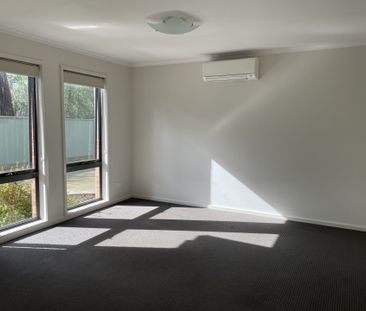 4/17 Barrell Street Eaglehawk VIC - Photo 2