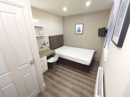 Needham Road, Liverpool. - Photo 3