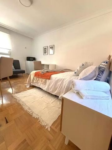 Avenida de Fuenlabrada, Leganés, Community of Madrid 28912 - Photo 3