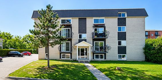 BEAU 3 1/2 | EAU CHAUDE|MAGOG - Photo 3