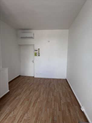 Location Appartement 1 pièce 15m² - Photo 1