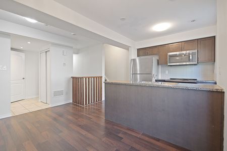 For Lease - 7 Applewood Lane Unit# 223, Toronto, Ontario - Photo 2