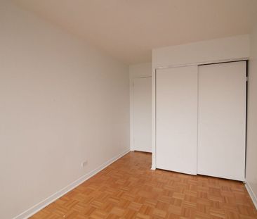 1975 de Maisonneuve - Photo 4