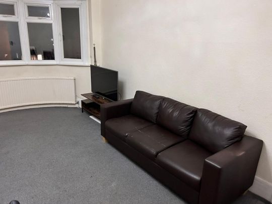 The Grove, London - Photo 1