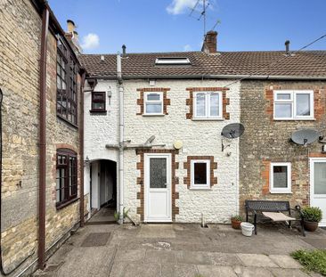 3 bedroom terraced house to rent - Photo 2