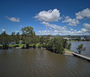 Two Bedroom Property with Lakeside Views Situated in Varsity Lakes - Photo 2