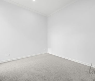 Sophistication In Heart Of Kalkallo! - Photo 1