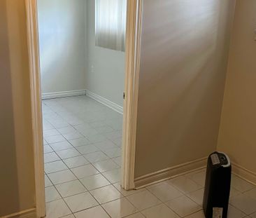 For Lease - 40 Deevale Road Unit# Lower, Toronto, Ontario - Photo 1