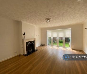 2 bedroom end of terrace house to rent - Photo 1