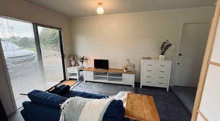 Self Contained Fully Furnished Rural Unit - Photo 2