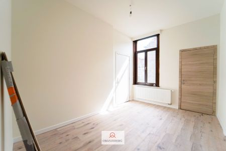 Ruime woning te huur aan de Visserij centrum-Gent - Photo 2