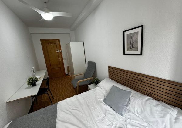 Calle Alejandro Sánchez, Madrid, Community of Madrid 28019