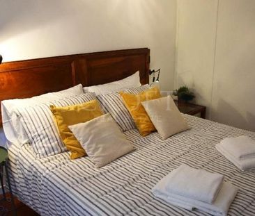 Centre-Monserrato: Spacious semi-furnished 2 beds, livingroom, kitc... - Photo 3
