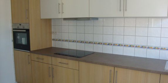 APPARTEMENT - 61 m2 - 3 pièces rue de la chapelle à SARREGUEMINES 57200 - Photo 2