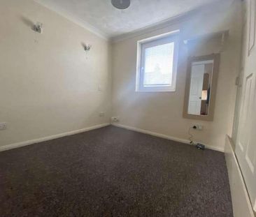 Skinner Street, Gillingham, ME7 - Photo 2